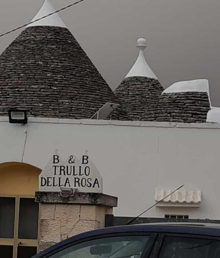 Trullo Della Rosa Villa Martina Franca Luaran gambar