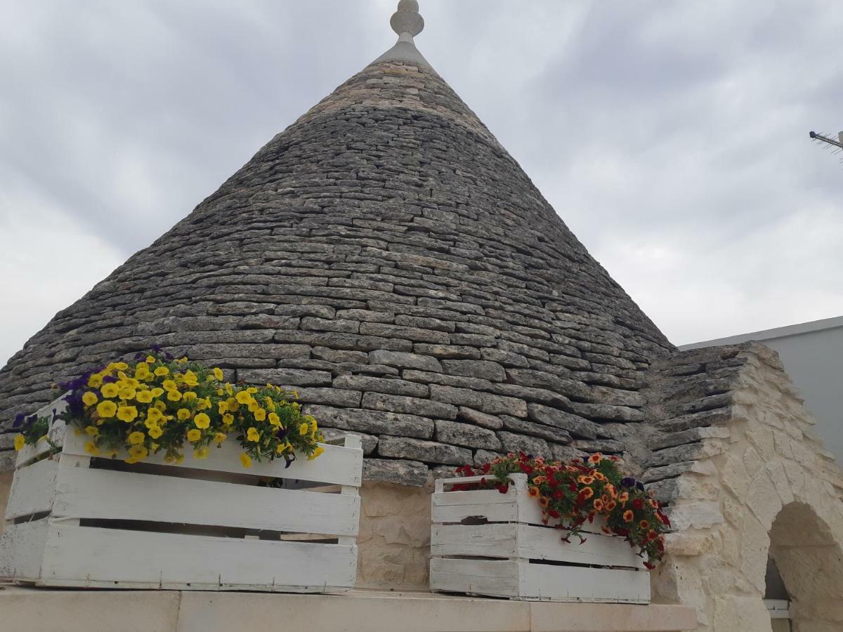 Trullo Della Rosa Villa Martina Franca Luaran gambar